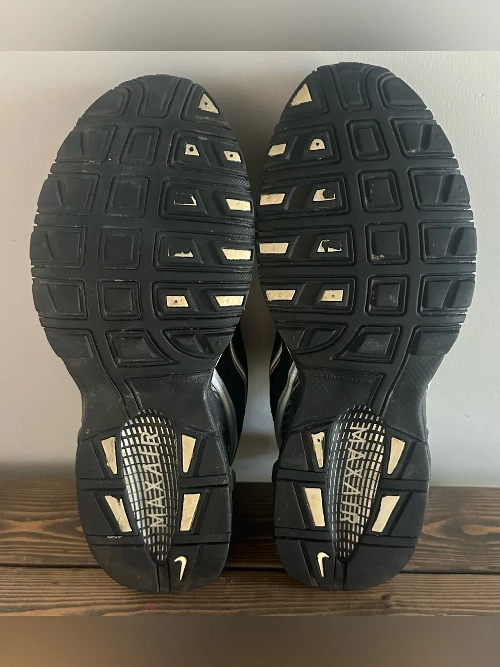 Nike Air Max Torch 3 Running Shoes 319116-011 Black, White, Silver Men’s Size 13